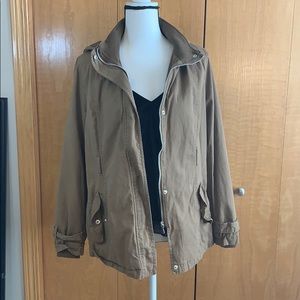 Women's Tan Jacket